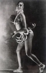 Josephine Baker Dressed with a Belt of Bananas