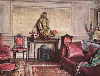 Interior decoration: A furnishing scheme showing a successful use of pinks