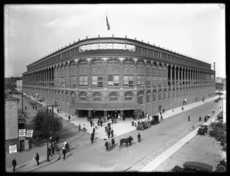 High-angle view of Ebbets Field, Brooklyn, September 2, 1914