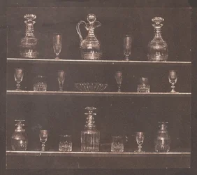 Articles of Glass