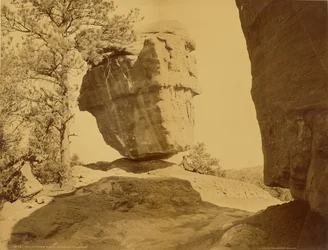 Balanced Rock, Garden of the Gods