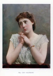 Lily Hanbury, English stage actress, 1901