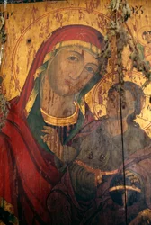 Madonna with child, painted on wood in Agios Antonios church, Kavousi, Crete, Greece